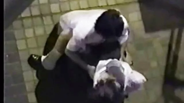 دانش آموز جوان مدرسه توسط کانال ویدیو سکسی پدرش لعنتی می شود